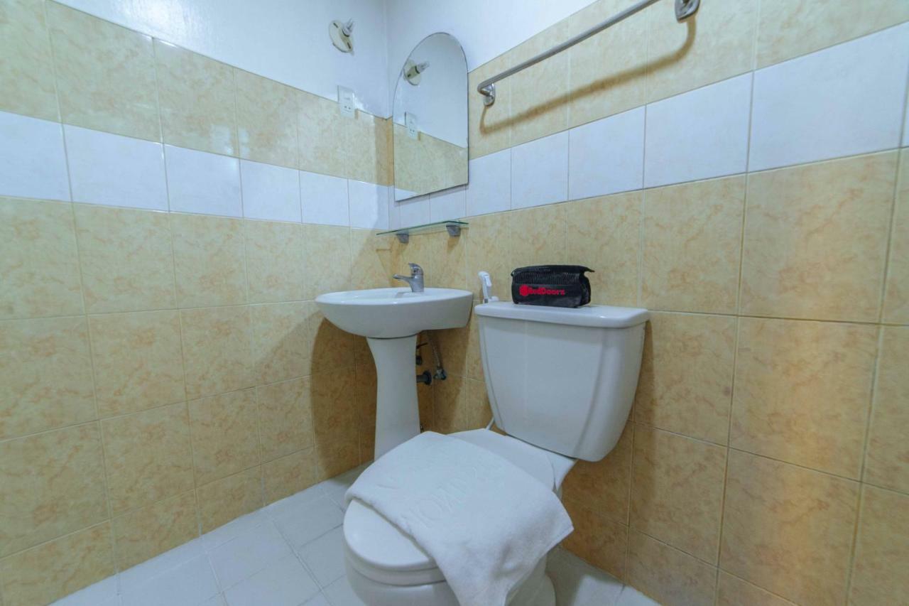 Reddoorz Premium @ Clarkview Angeles City Exterior photo