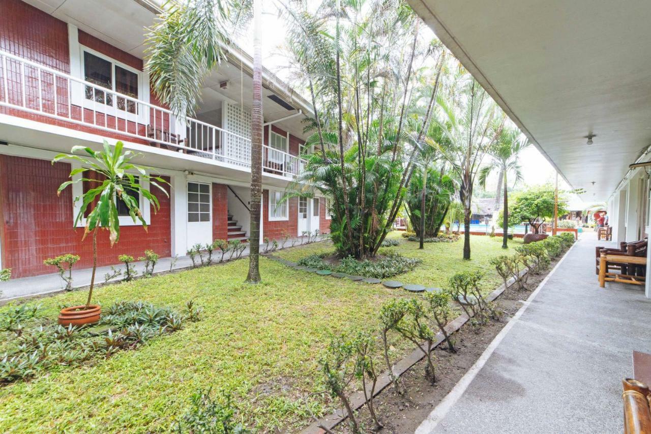 Reddoorz Premium @ Clarkview Angeles City Exterior photo